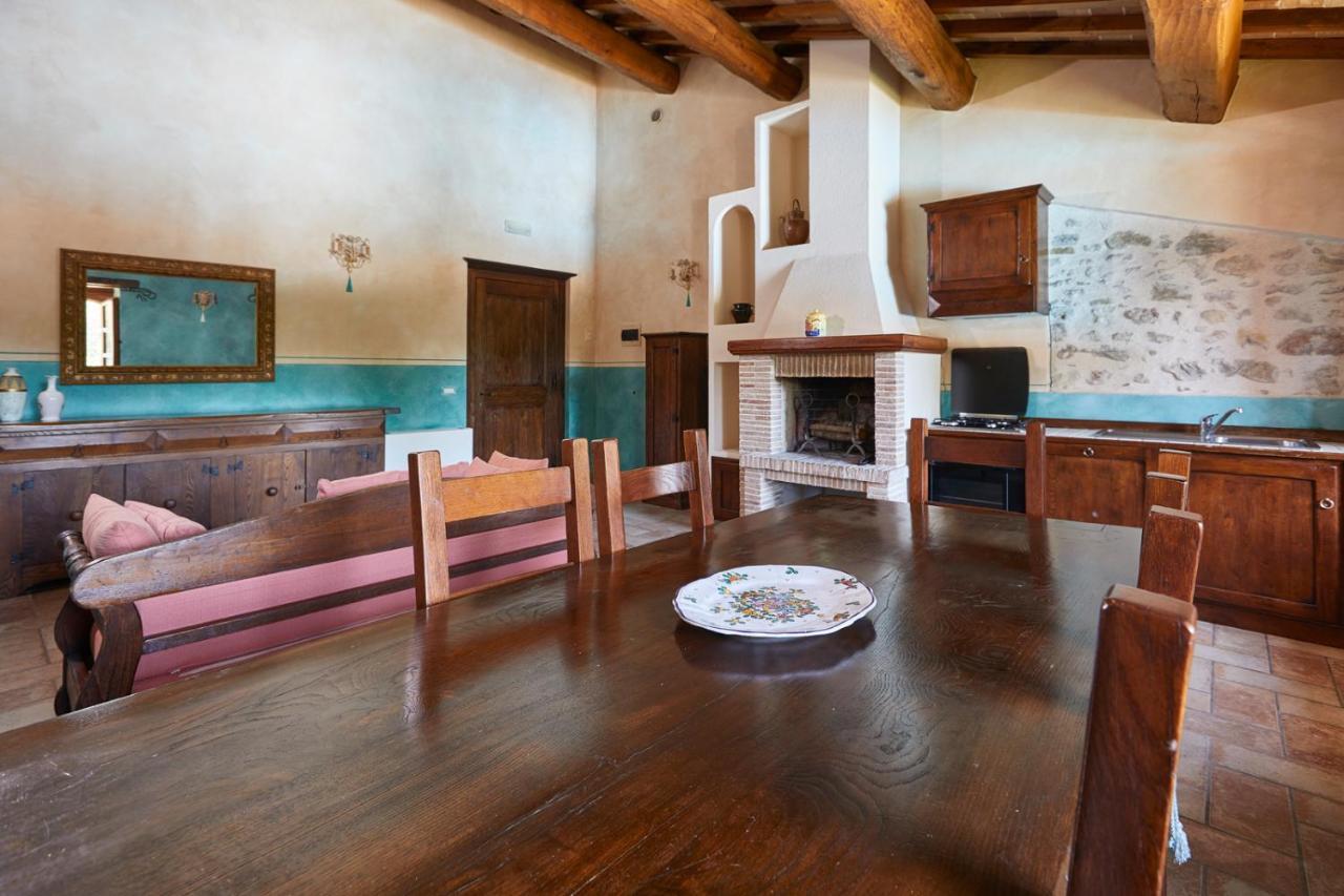 Agriturismo Il Molino Antico - 5 Girasoli Spoleto Luaran gambar