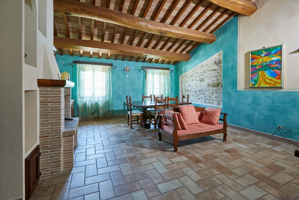 Agriturismo Il Molino Antico - 5 Girasoli Spoleto Luaran gambar
