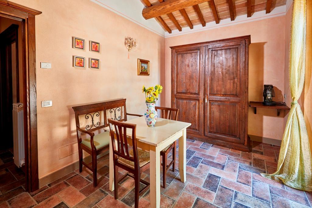 Agriturismo Il Molino Antico - 5 Girasoli Spoleto Luaran gambar