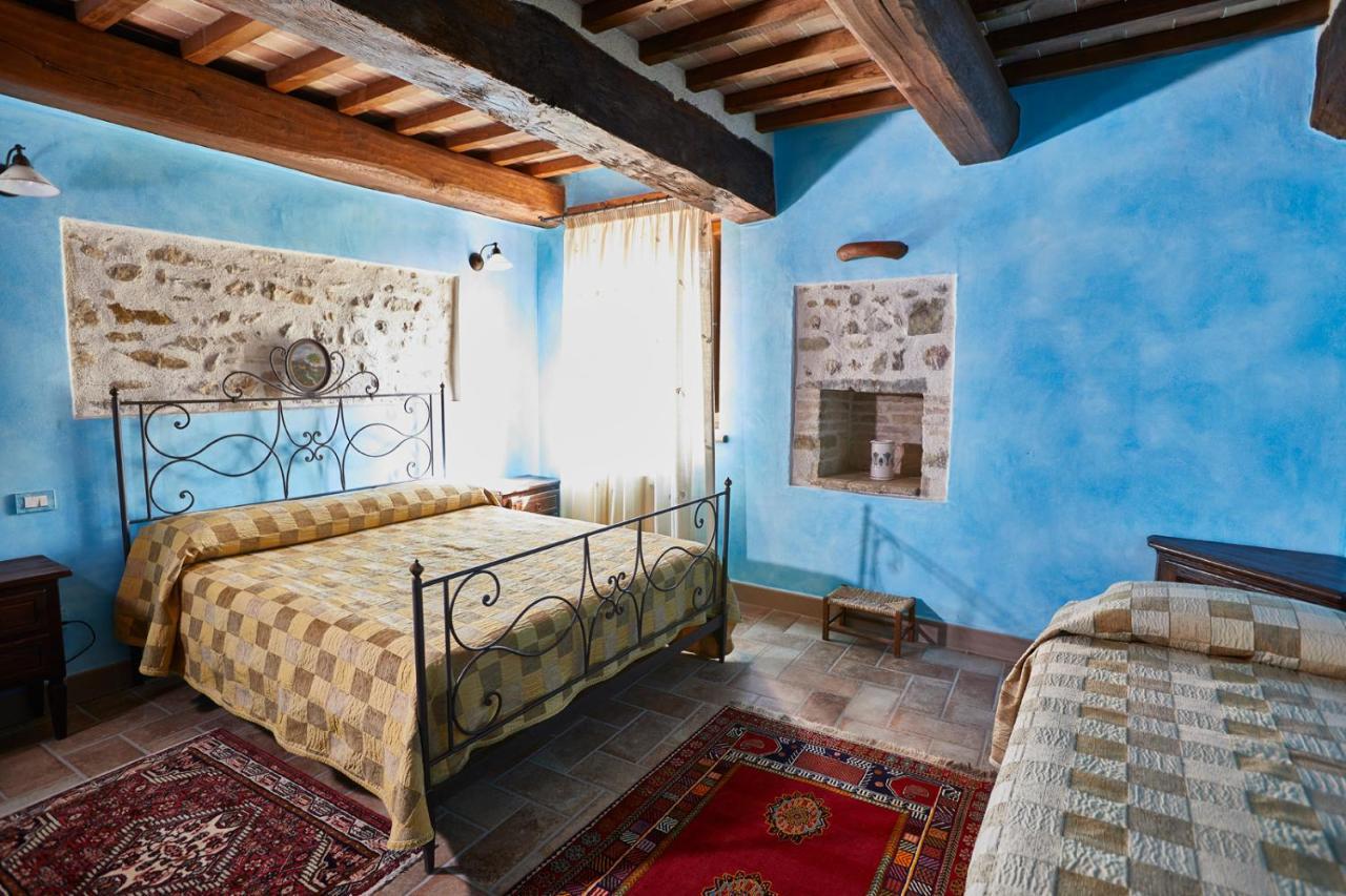 Agriturismo Il Molino Antico - 5 Girasoli Spoleto Luaran gambar